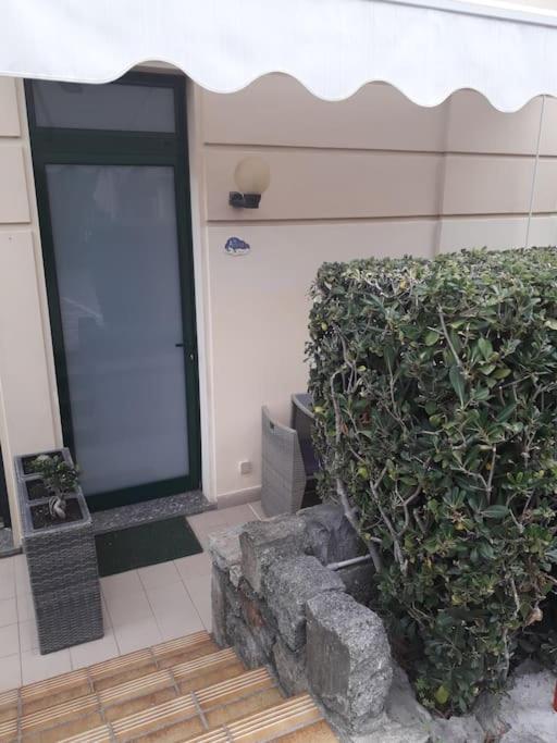 شقة La Casa Di Anna, In Palazzina Liberty Fronte Parco بورديغيرا المظهر الخارجي الصورة
